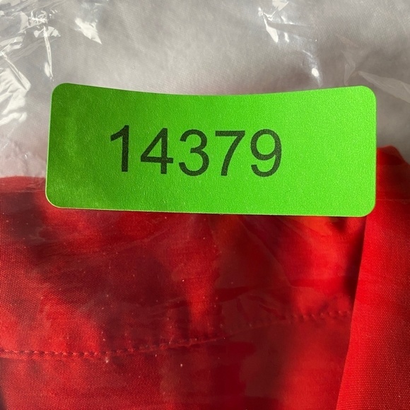 Men's Bright Red Hawaiian Sun Sand‎ Surf Button Up Shirt - Picture 10 of 10